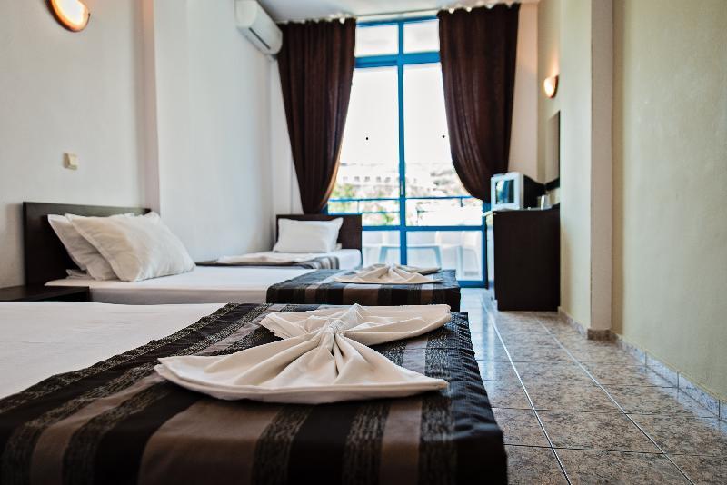 Готель Party Golden Sands Варна Екстер'єр фото